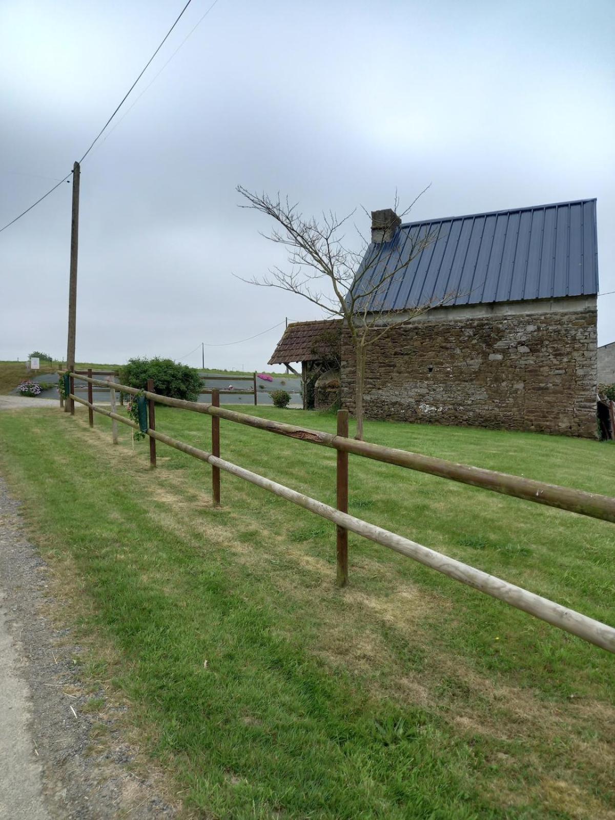 Studio Dans Une Longere En Pierre A La Campagne Apartment Saint-Ovin ภายนอก รูปภาพ